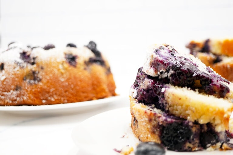 Blueberry Pound Cake (Quick and Simple)