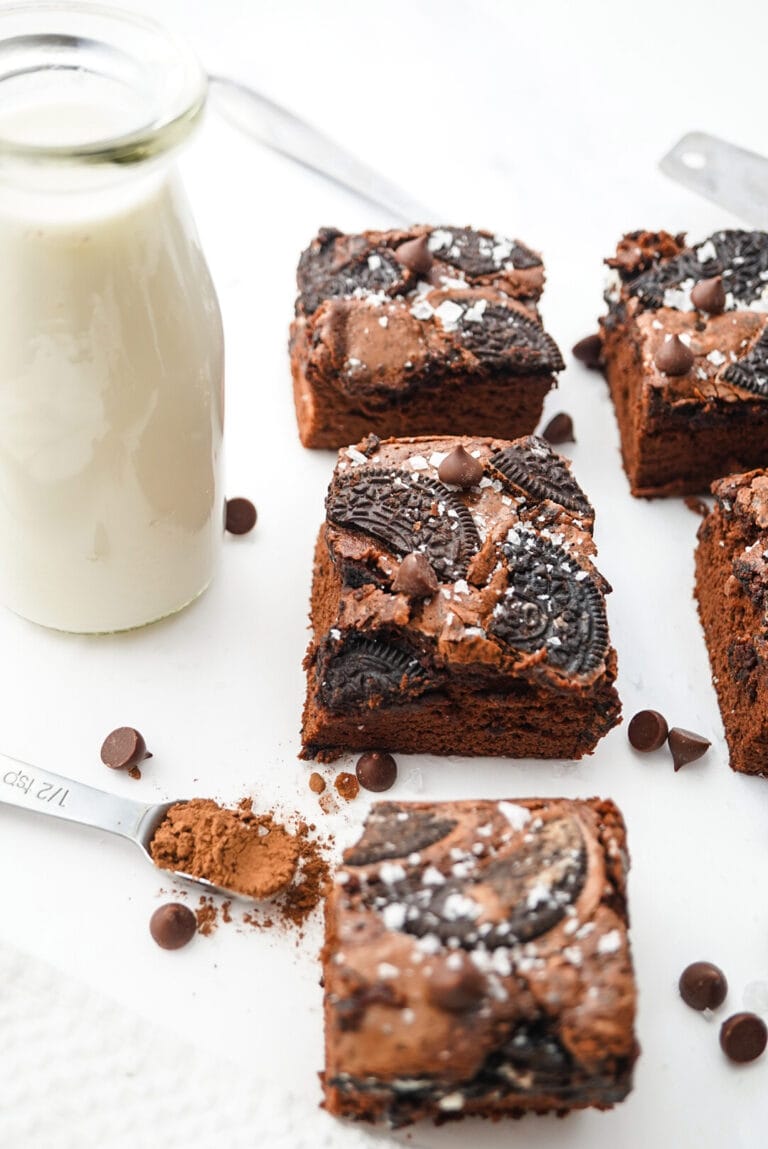 The Best Cream topped Oreo-filled brownies