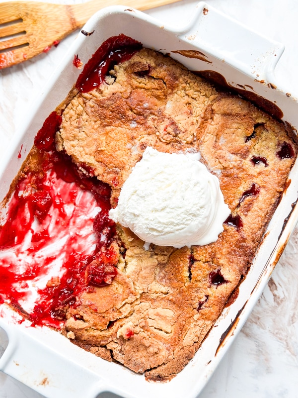 Cherry  Dump Cake with canned filing